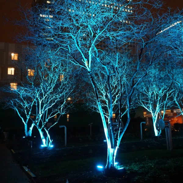 Luz rasante feita projetores RGB 